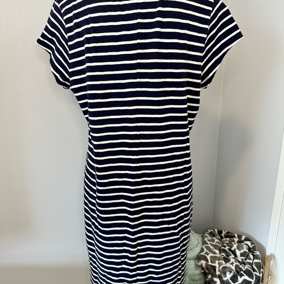 GAP T-SHIRT DRESS - Picture 2 of 5